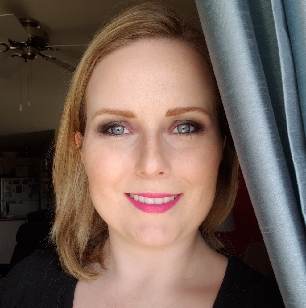 Meet your Posher, Ashley